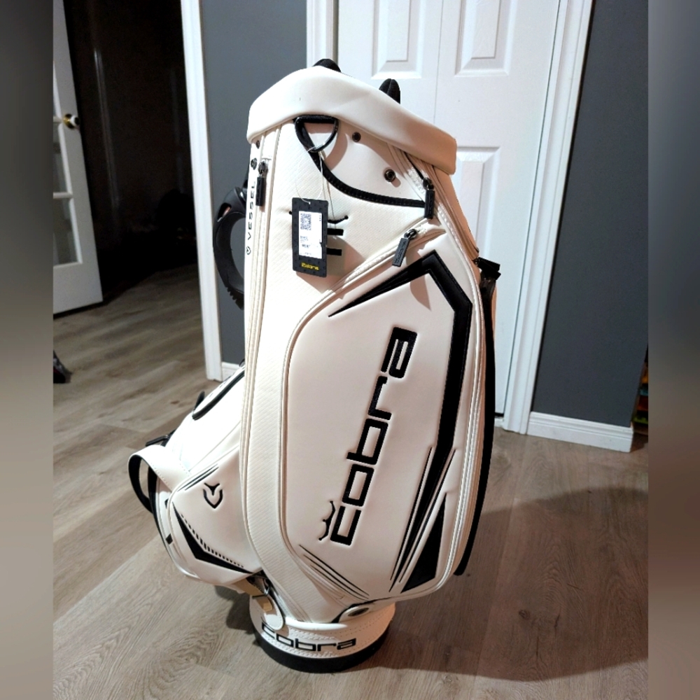 Cobra Vessel Staff Golf Bag